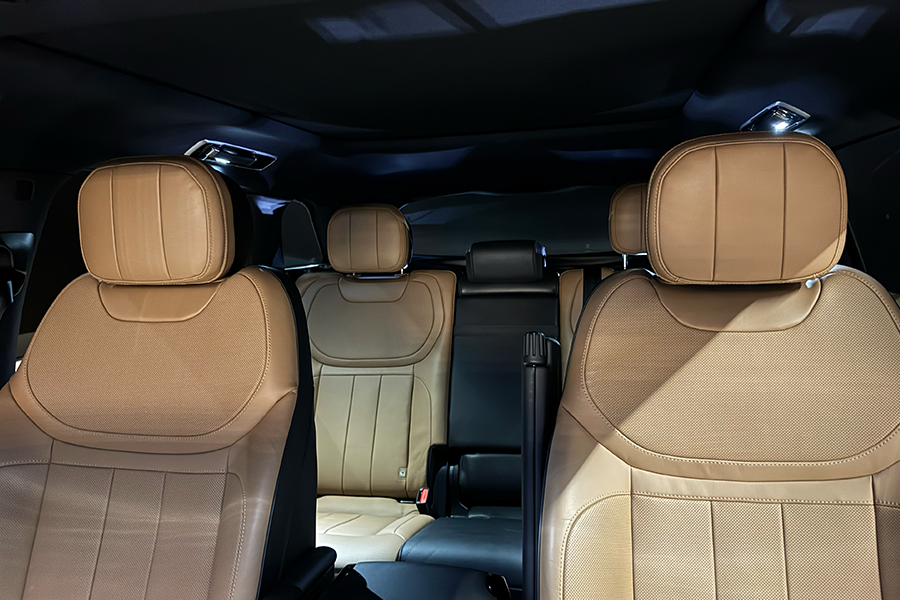 RANGE ROVER SPORT D300 DYNAMIC SE